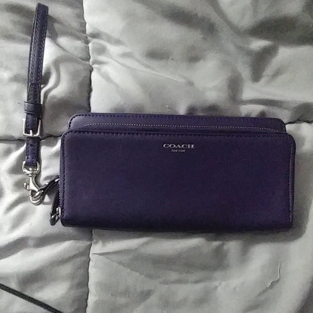 Coach large wallet / wristlet